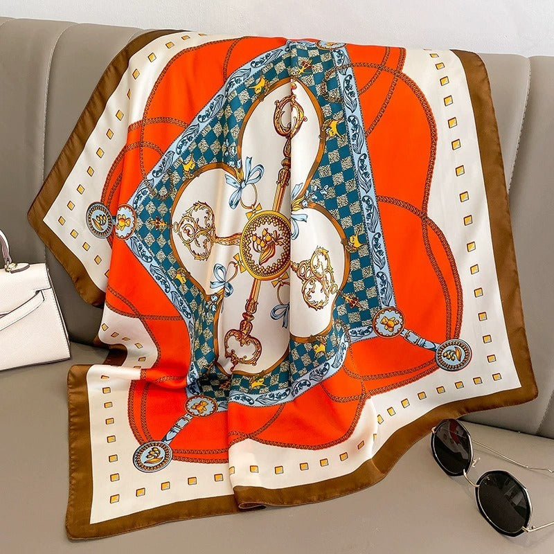 Small square scarf, chain print, versatile silk scarf, women's fashionable temperament scarf, neck scarf